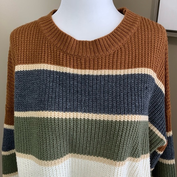 SHEIN Lune Drop Shoulder Crew Next Knit Sweater - Picture 4 of 11